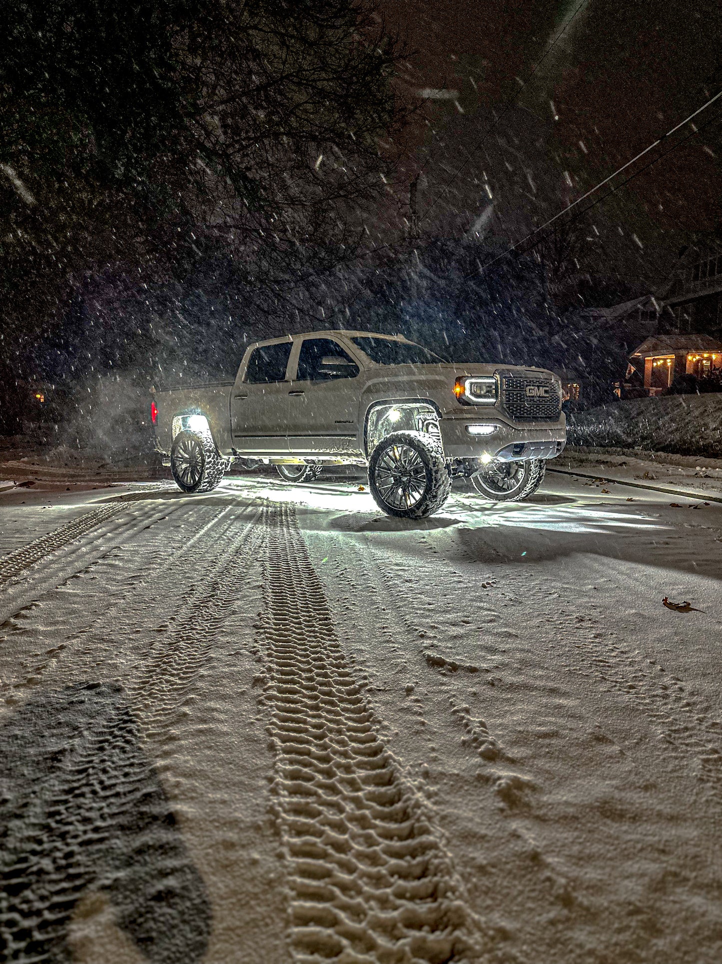 104 led rock light